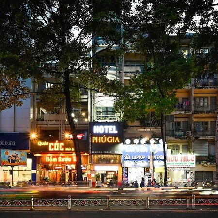 Phu Gia Hotel 193 Nguyen Thai Hoc Ho Şi Min Dış mekan fotoğraf